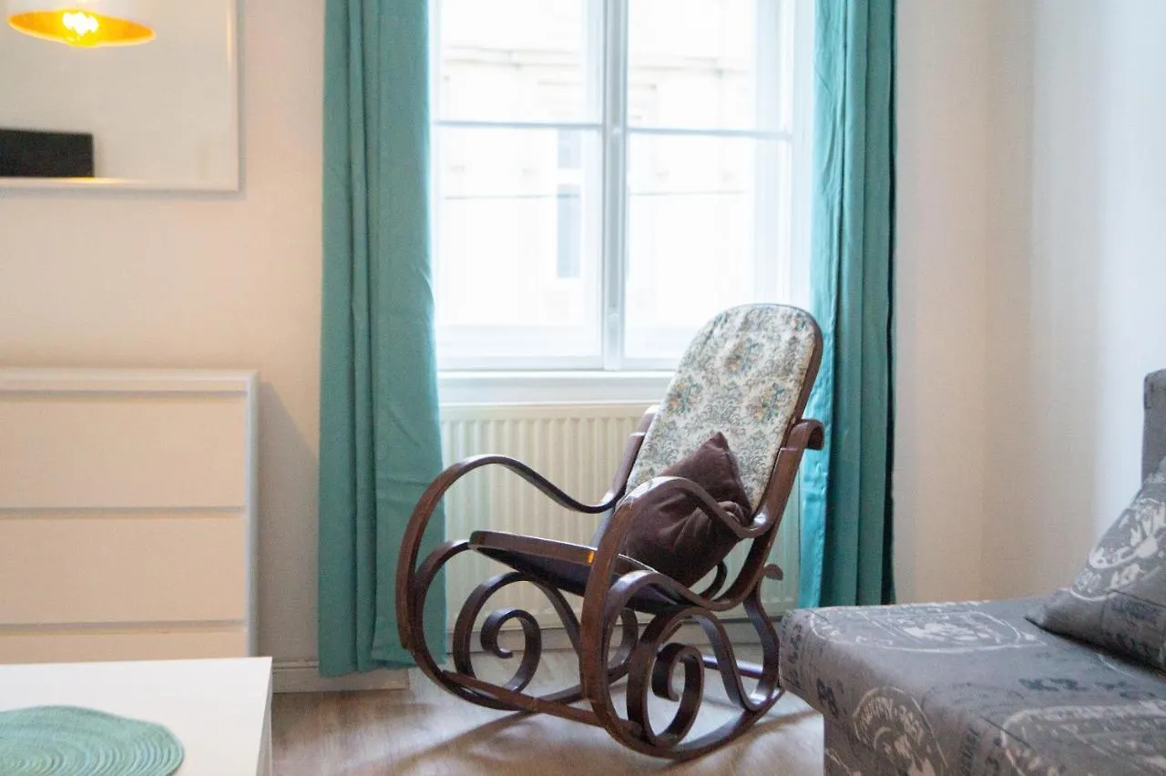 Camel'Otels Apartments Landstrasse - Perfect For Longstays
