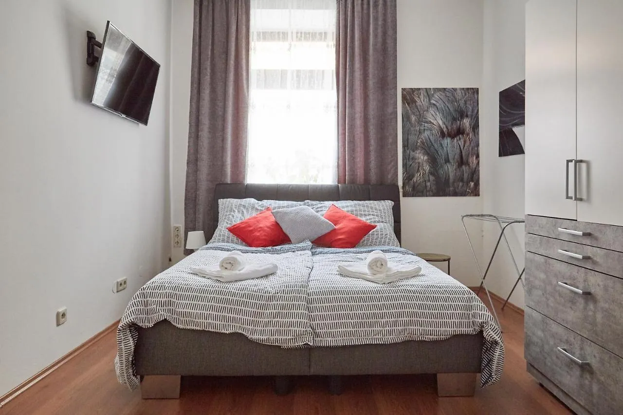 Camel'Otels Apartments Landstrasse - Perfect For Longstays